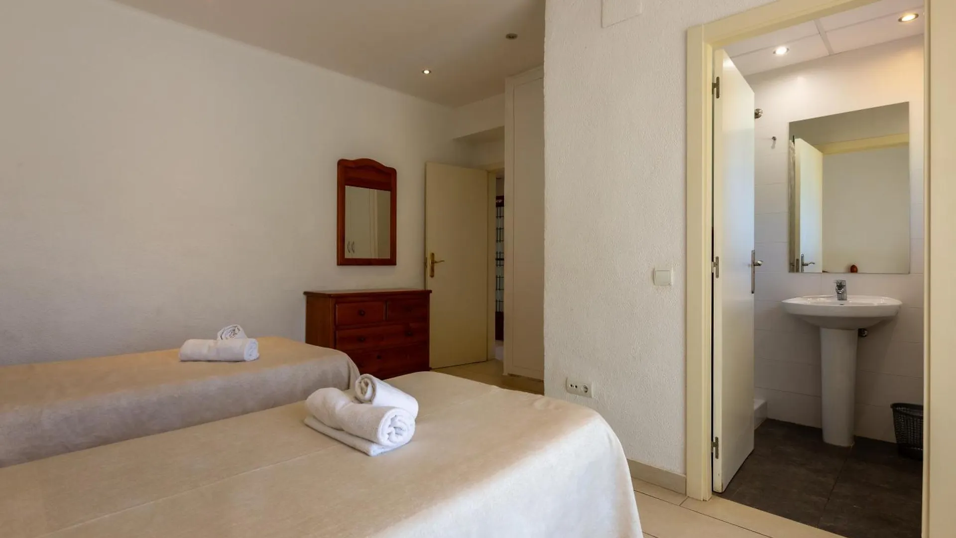 Apartamentos Sunway San Jorge سيدجيس شقة